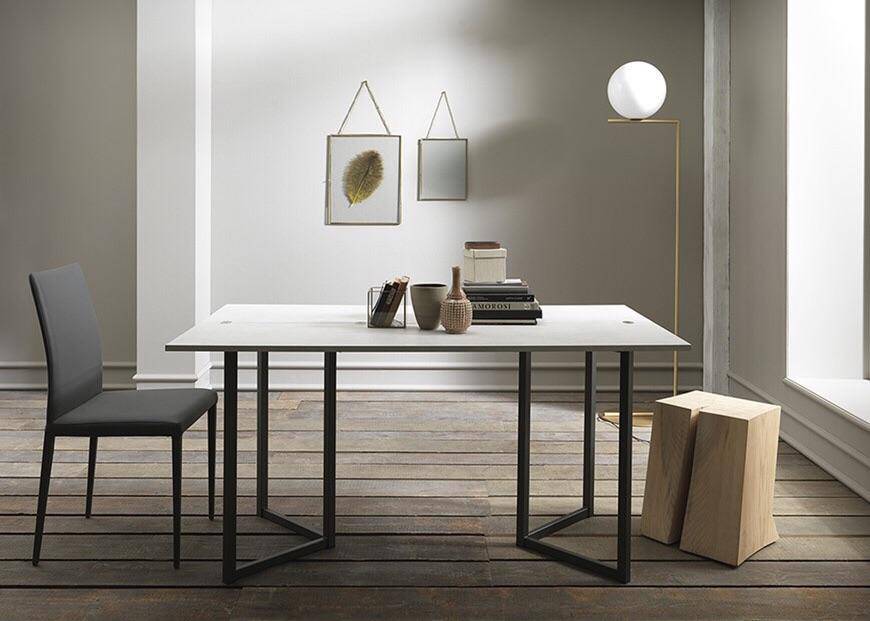 Foxtrot Extendable Console Table - Image 3